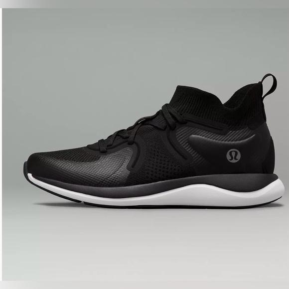 Lululemon Women’s Chargeful 2 Mid Workout Athletic Sneakers - Picture 3 of 16